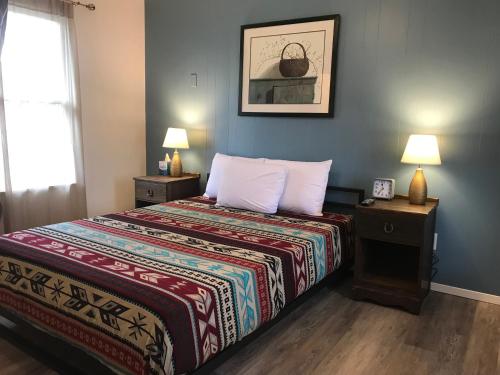 Hotel Kitsmiller on Main – Fredericksburg, TX