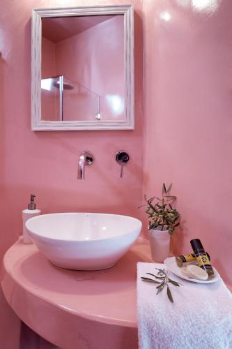 Senses Boutique Hotel - image 4