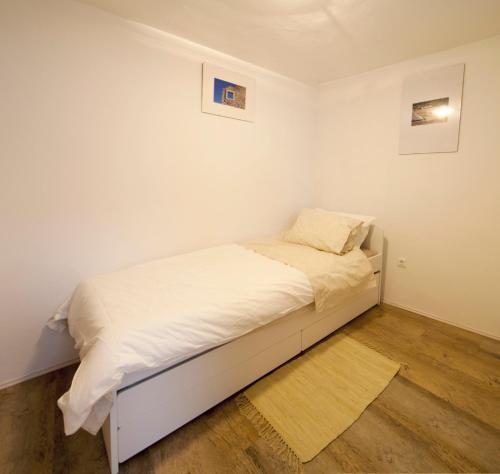 Apartment Alex - image 4