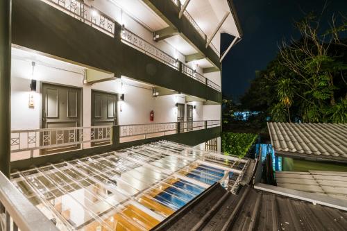 Your Space Hotel Prasingh near Wat Phra Singh (Gold Temple)
