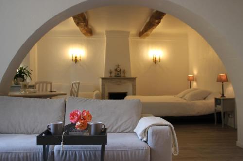 2 bedrooms, 4 beds