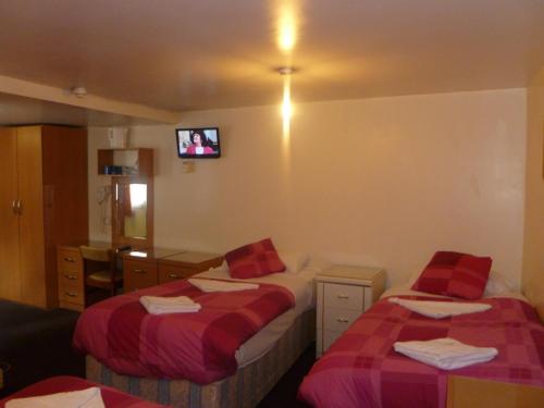 Guilford House Hotel - image 12