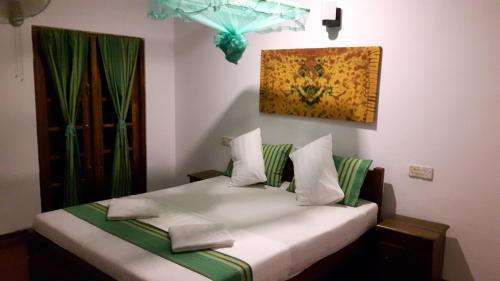 Deluxe Double Room image 1