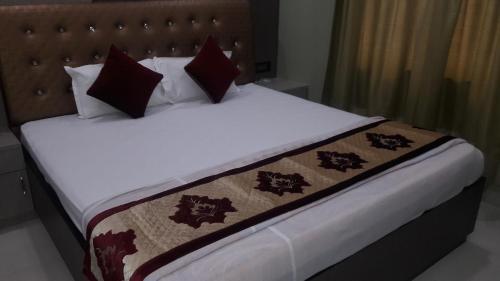 Hotel Shreemoyee Inn - Kamakhya Temple