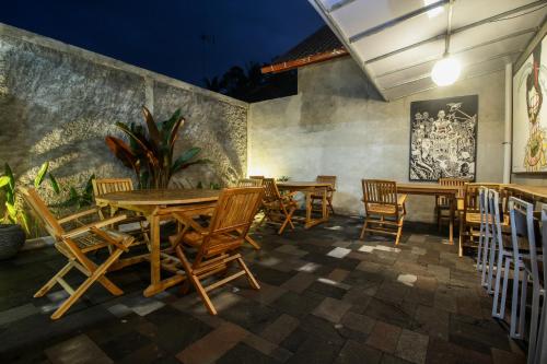 ห้องอาหาร, Watu Agung Guest House in มาเกรัง