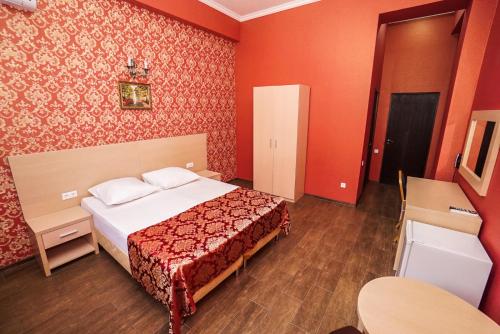 Antika Hotel