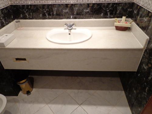 バーレーン カールトン ホテル