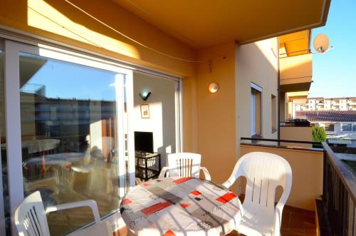 Arcadia In L Estartit Spain Reviews Prices Planet Of Hotels