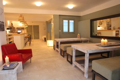 Фойє, Hostal Juanita in Ібіца