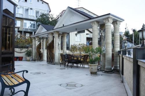 Antika Hotel - image 9