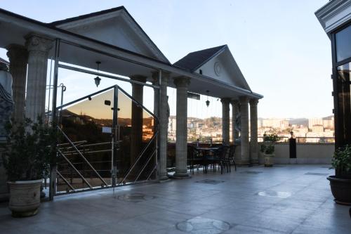 Antika Hotel - image 8