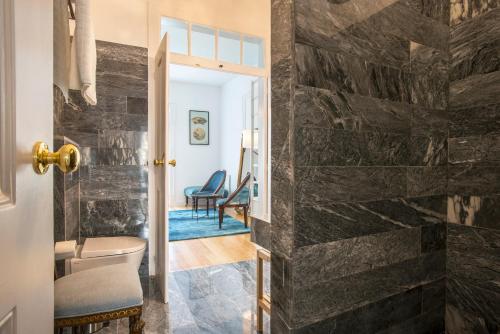 Portas De São Bento Apartments - image 7