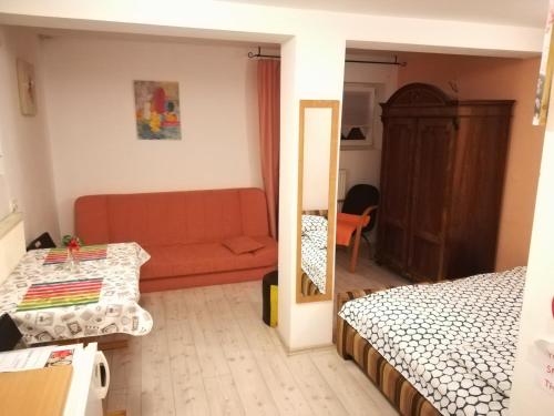 Family Guesthouse GreenSLO, Ljubljana (photo 3)