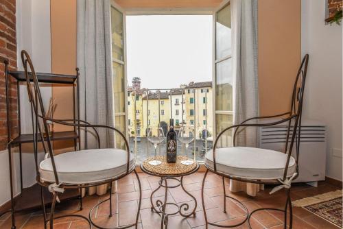 Micheli Suite Anfiteatro Square 2