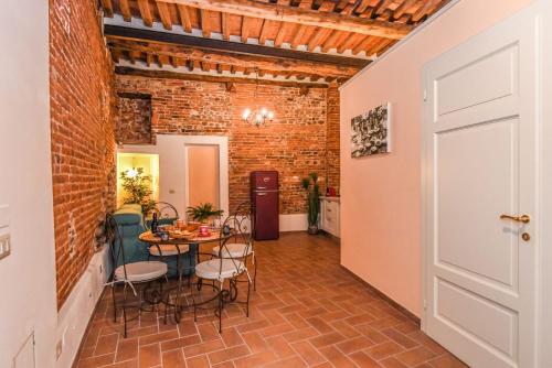 Micheli Suite Anfiteatro Square - image 5