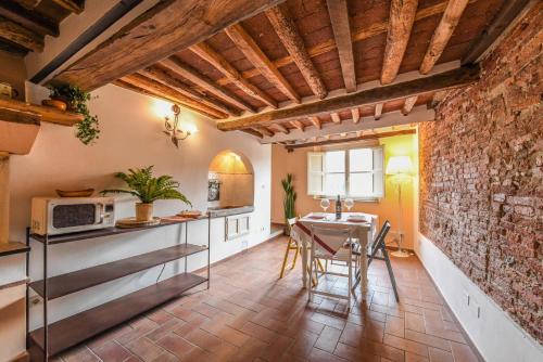 Micheli Suite Anfiteatro Square 5