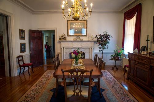 King George Inn – Roanoke, VA