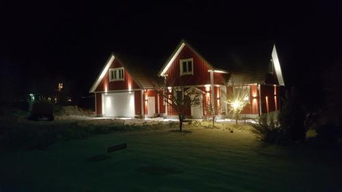 숙소 외관, Apartment Heiko in 뢰데뷔