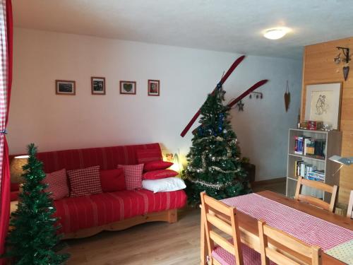 Romantic Chalet-Style Flat with Mountain View in Torgon, Schweiz