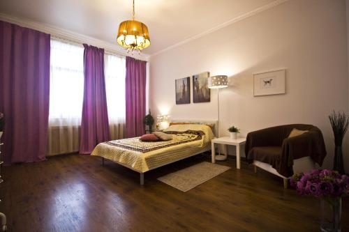 Lakshmi Apartment Tverskaya 4 near Lenin sírja