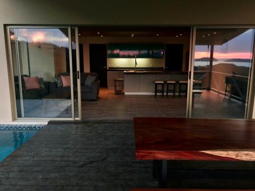 Balcony/terrace, Amazing ocean view Villa vista Chocoyas in Potrero