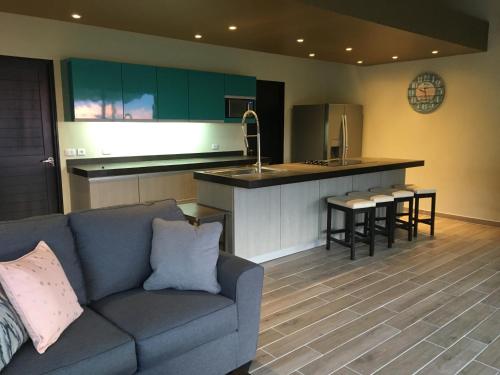 Balcony/terrace, Amazing ocean view Villa vista Chocoyas in Potrero