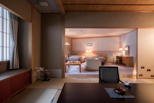 Deluxe Room with Tatami Area