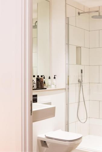 Hiding Space Westgate Apartments - main image