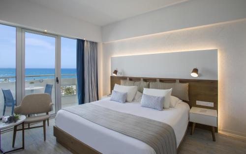 Lordos Beach Hotel & Spa