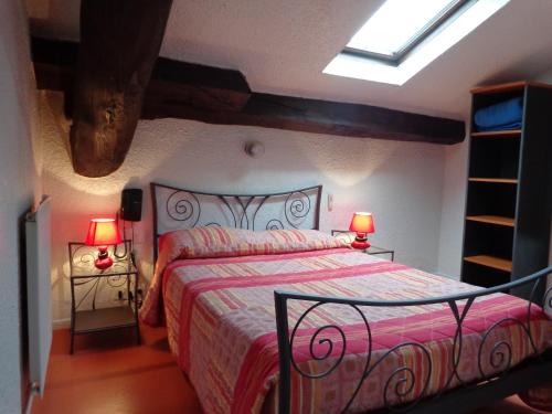 Double Room - Attic - second floor without elevator