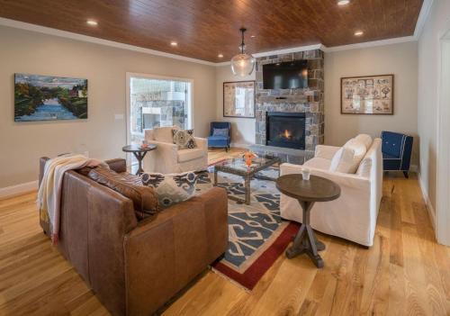 Berkshire Cottage - image 4