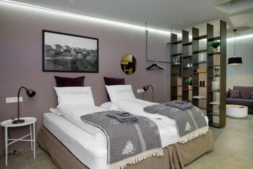 Freyja Guesthouse & Suites Room Type - Family Garden Suite