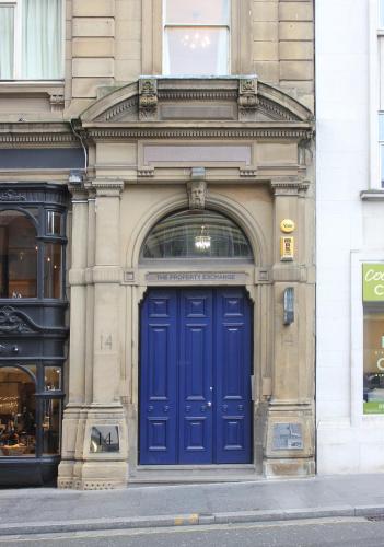 The Castle Collection 14 Cook Street - image 10