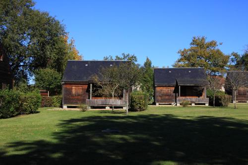 Les Chalets De Mur De Sologne