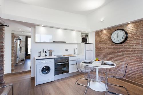 AB Paral·lel Spacious Apartments 4