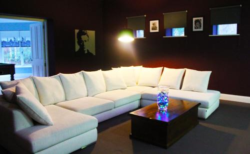 Κοινόχρηστο σαλόνι/χώρος τηλεόρασης, Castledale in Κέντρο Σλίγκο