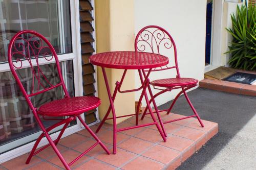 ระเบียง/ชานเรือน, Bella Tuscany Motor Lodge in ปีรีไม