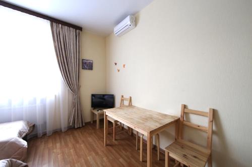 Smart People Eco Hotel - image 8