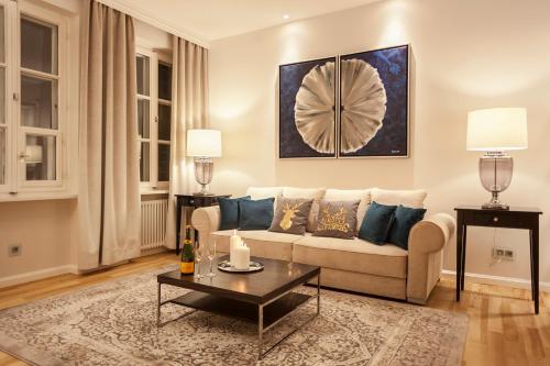 Świętojańska Old Town Deluxe Apartament by BookingHost, Varšava (fotografie 6)