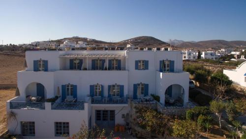  Kalypso Apartments in Naoussa
