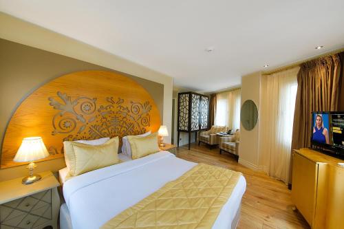 1 queen bed