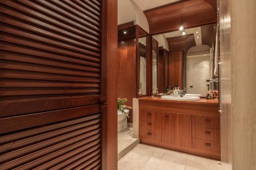 La Fenice Double Canal view - main image