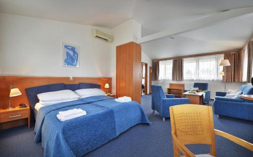 EA Hotel Populus - image 4