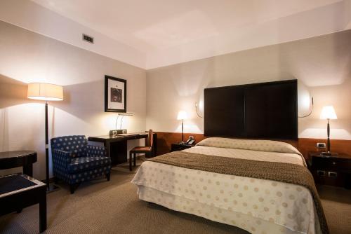 Fly On Hotel Room Type - Double Room
