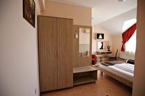 Pension Varadia Pension Varadia