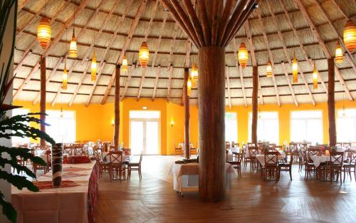 Serengeti Park Resort - image 3