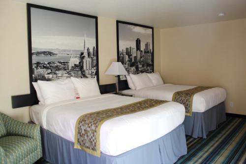 Super 8 by Wyndham Vallejo/Napa Valley - image 2