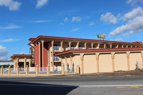 Super 8 by Wyndham Vallejo/Napa Valley