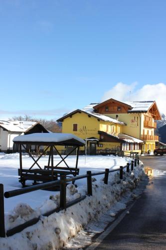  Albergo Miramonti La Pozza, Roncone bei Borzago