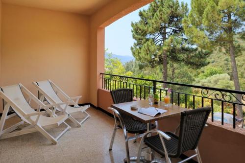 Hotel Stella Marina in Serriera